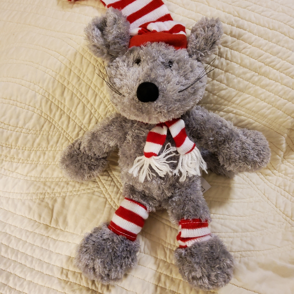 La Vie En Rose Gray Plush Christmas Mouse
